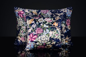 Poszewka ornamentowa jedwabna 40x40 Paradise