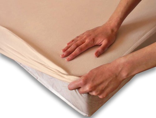 Prześcieradło nieprzemakalne z gumką 200x220 Beż